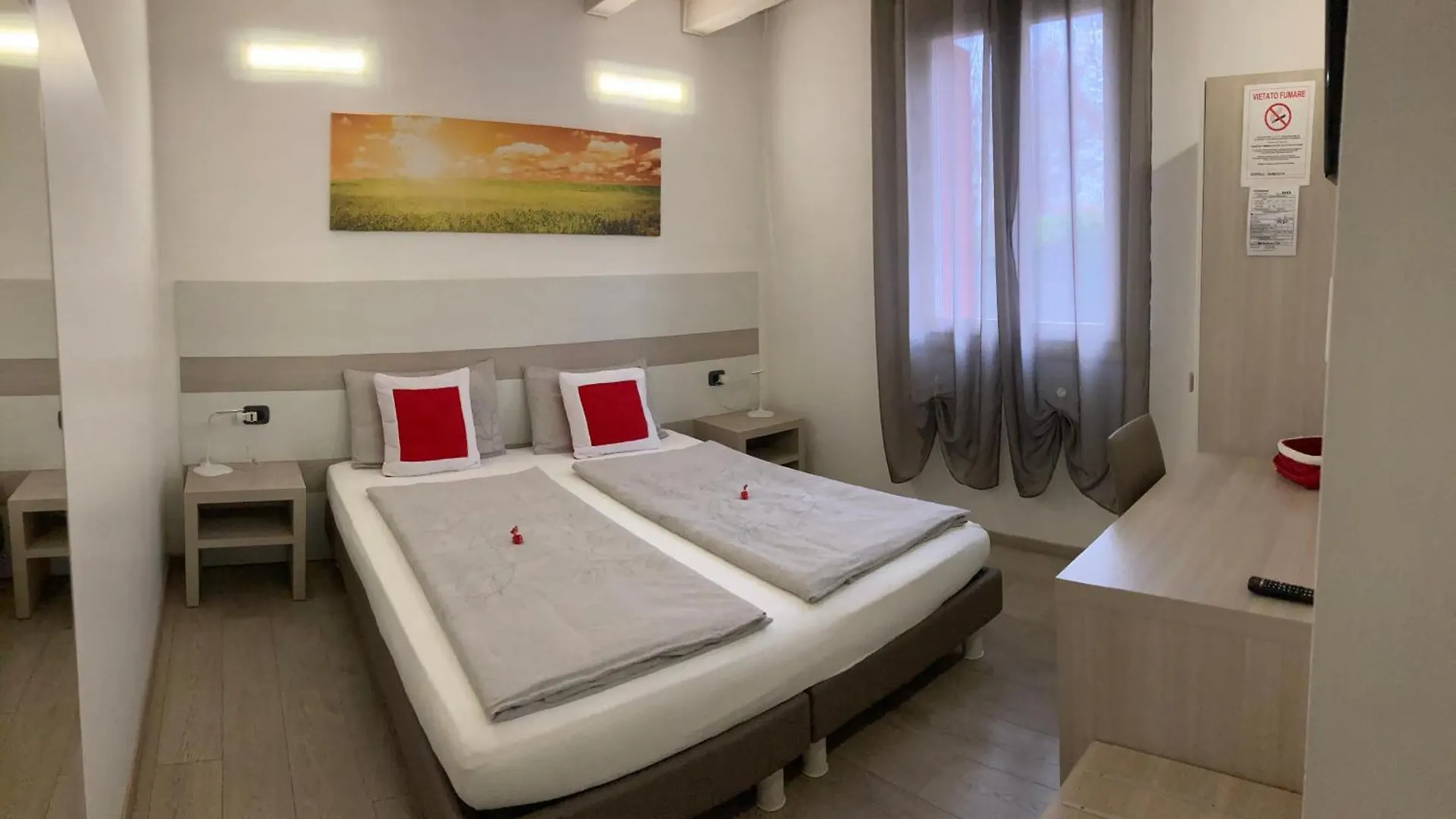B&B Nuova Ostiglia Quinto Di Treviso 2*,