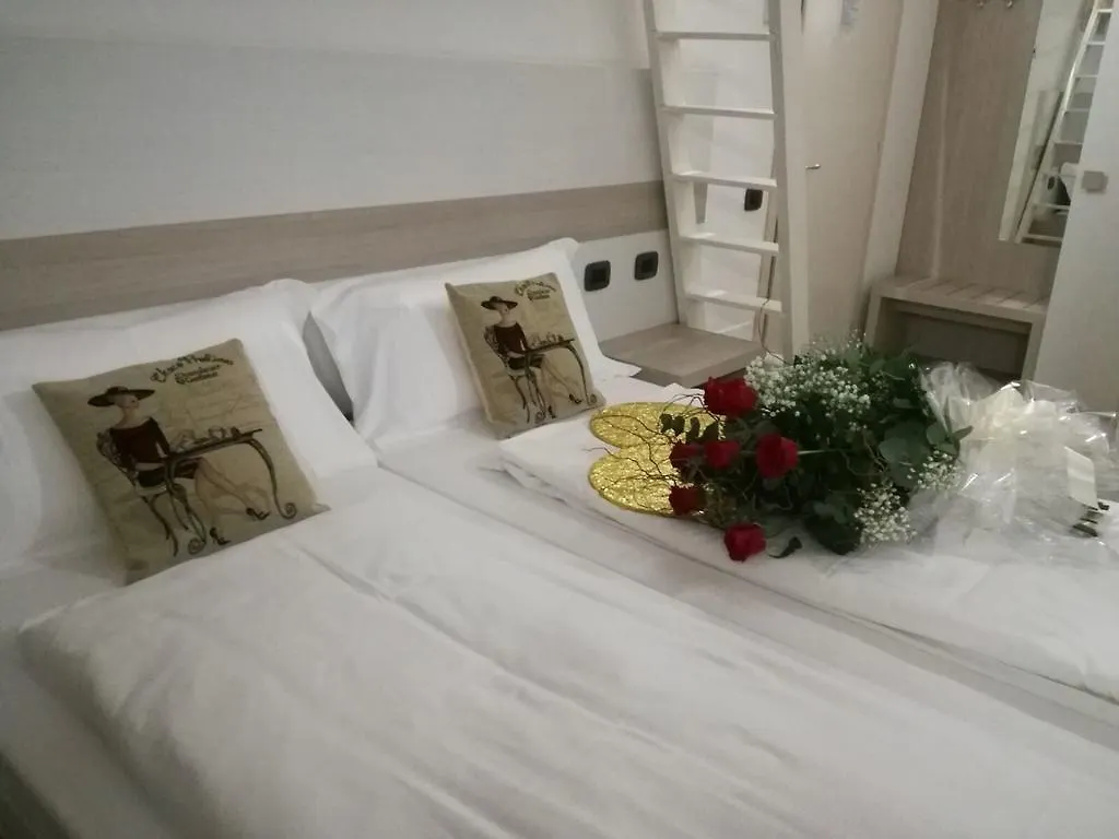 B&B Nuova Ostiglia Quinto Di Treviso Bed & Breakfast